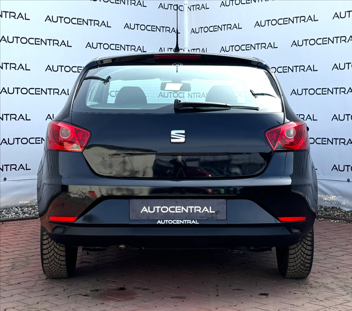 seat-ibiza-1-2-i-12v-stk-3-28-serv-kn - 4
