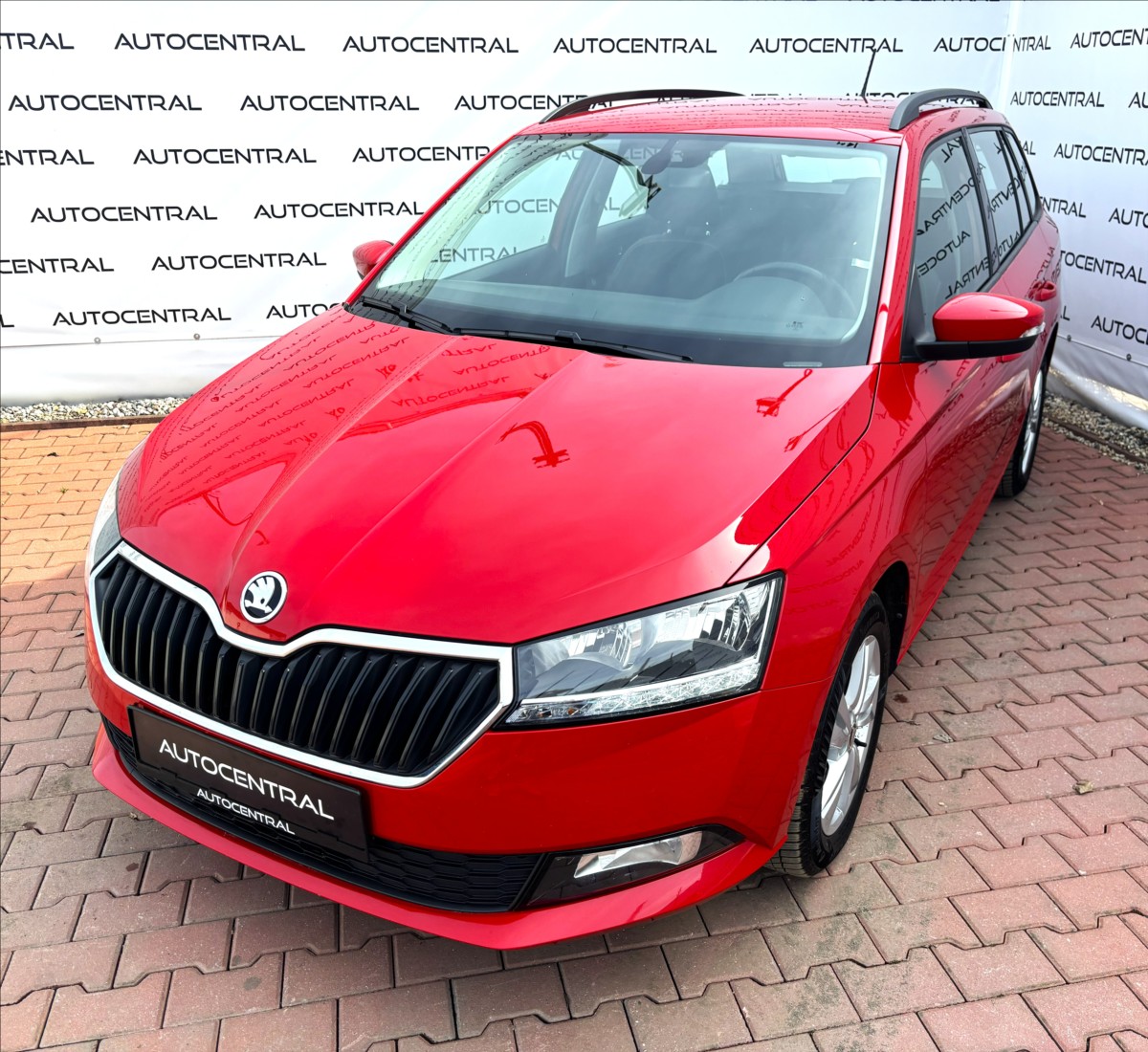 skoda-fabia-1-0-tsi-1-maj-cr-dph - 6