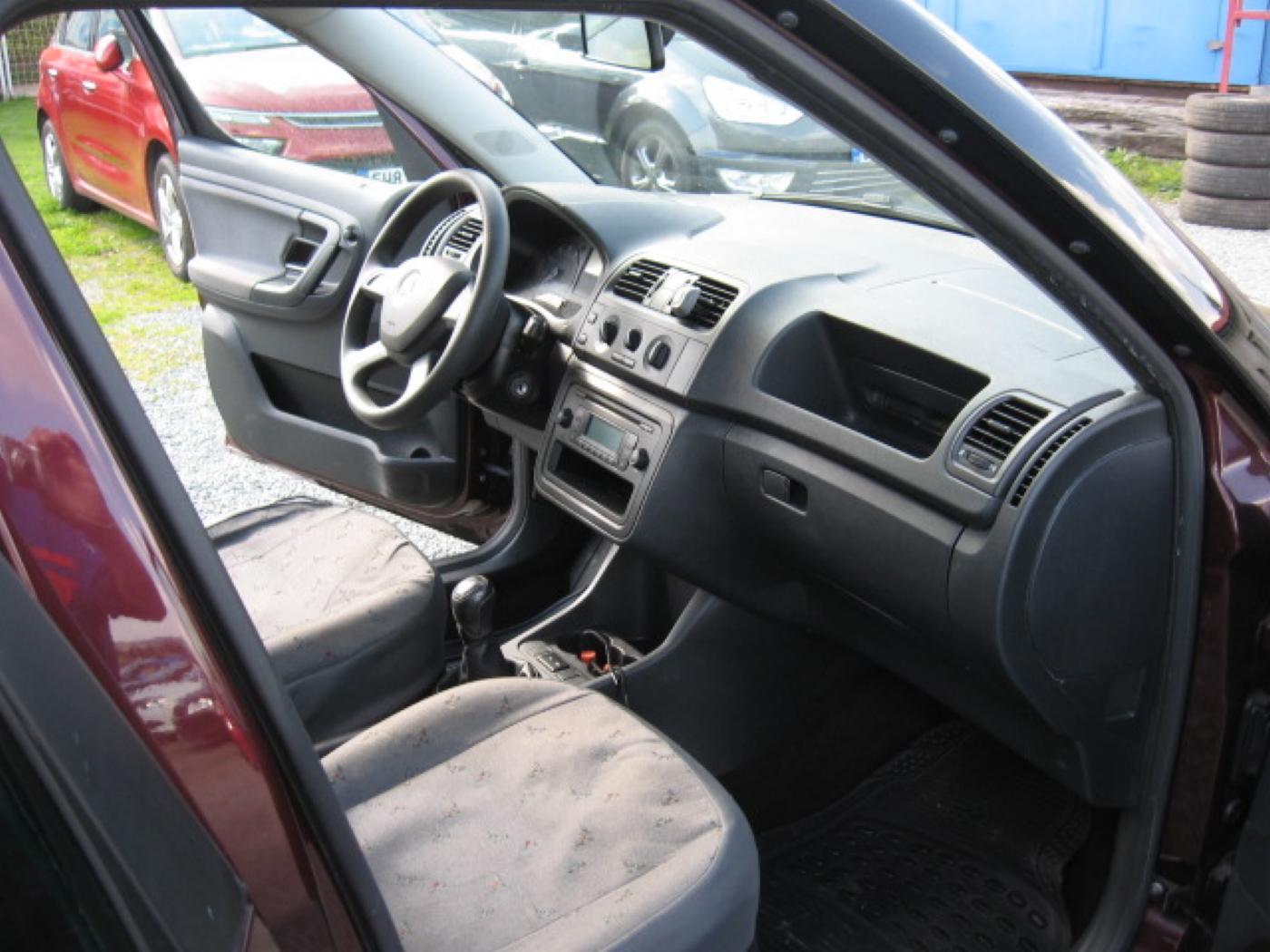 skoda-roomster-1-2 - 9