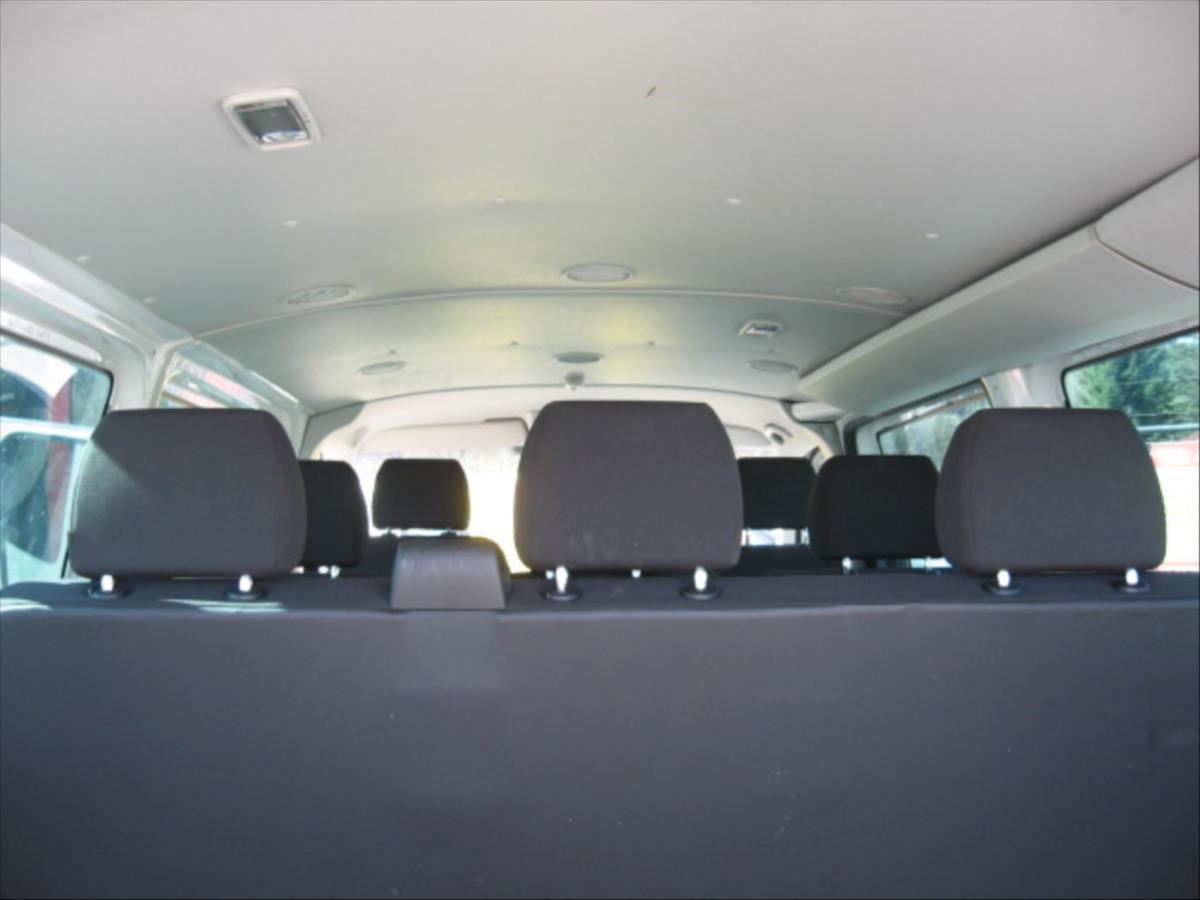 volkswagen-transporter-2-0-tdi-long-9-mist-bluemotion - 7