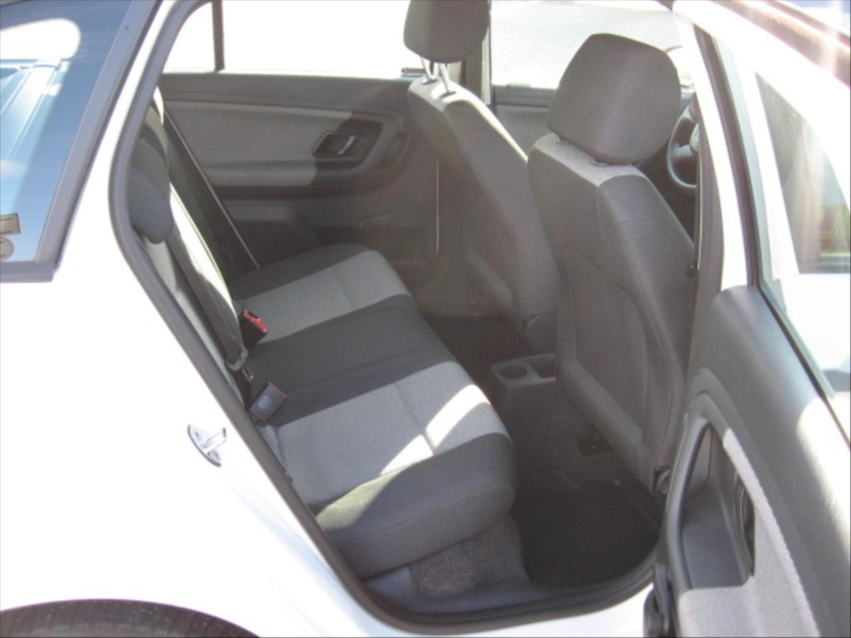 skoda-fabia-1-2-tsi-63-kw - 9