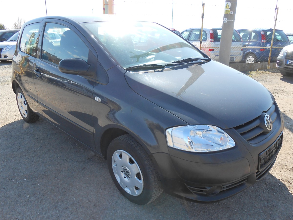 volkswagen-fox-1-2-htp-81-084-km-serviska - 1