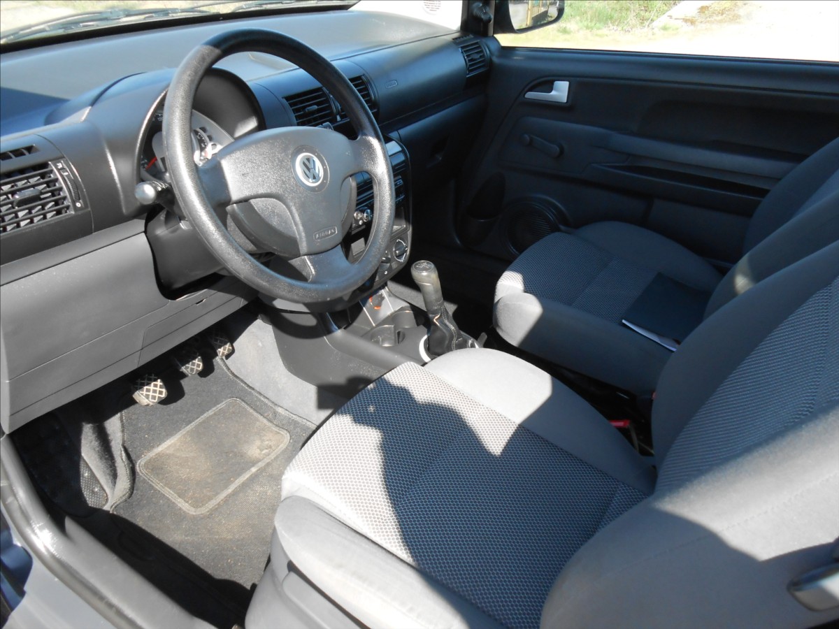 volkswagen-fox-1-2-htp-81-084-km-serviska - 6