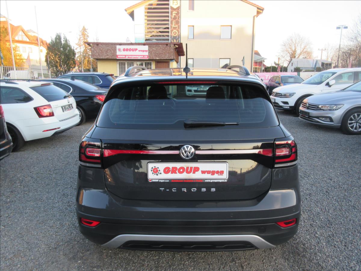 volkswagen-t-cross-1-0-tsi-edice-life-top-stav - 4