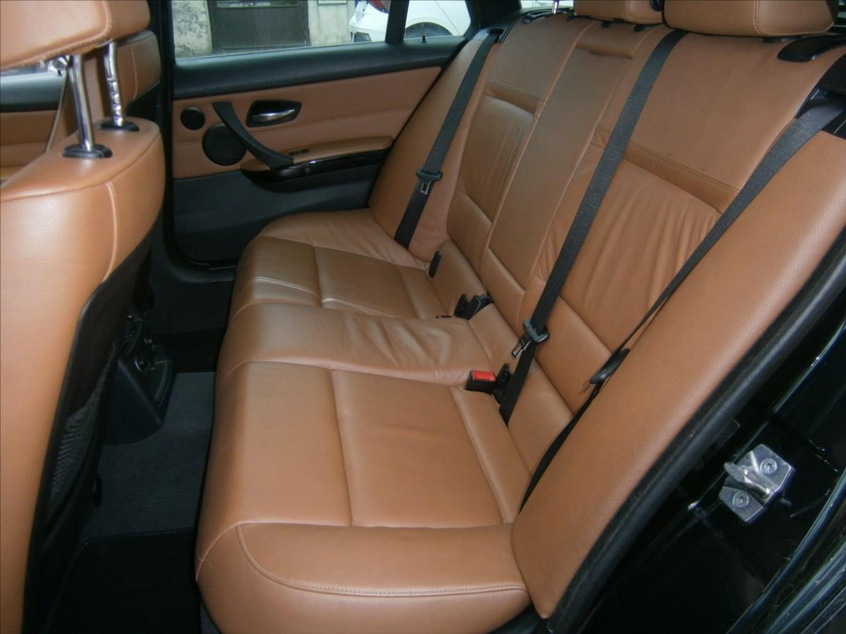 bmw-rada-3-3-0-d-330d-xdrive - 7