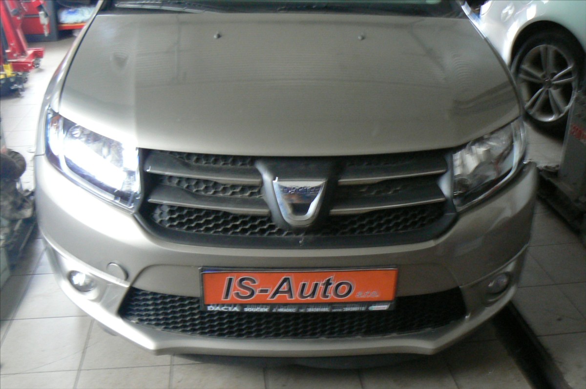 dacia-sandero-1-2-28609-km - 1