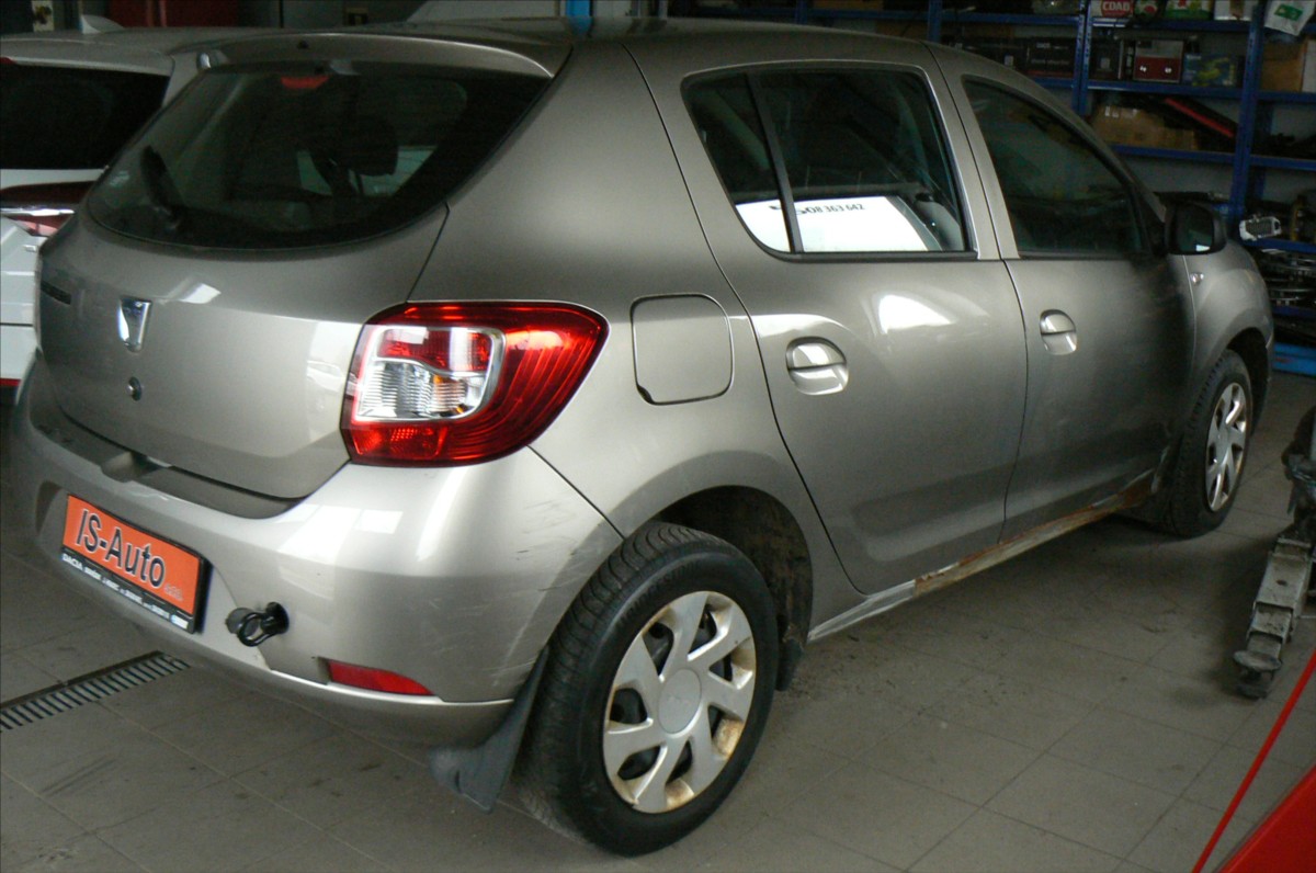 dacia-sandero-1-2-28609-km - 5