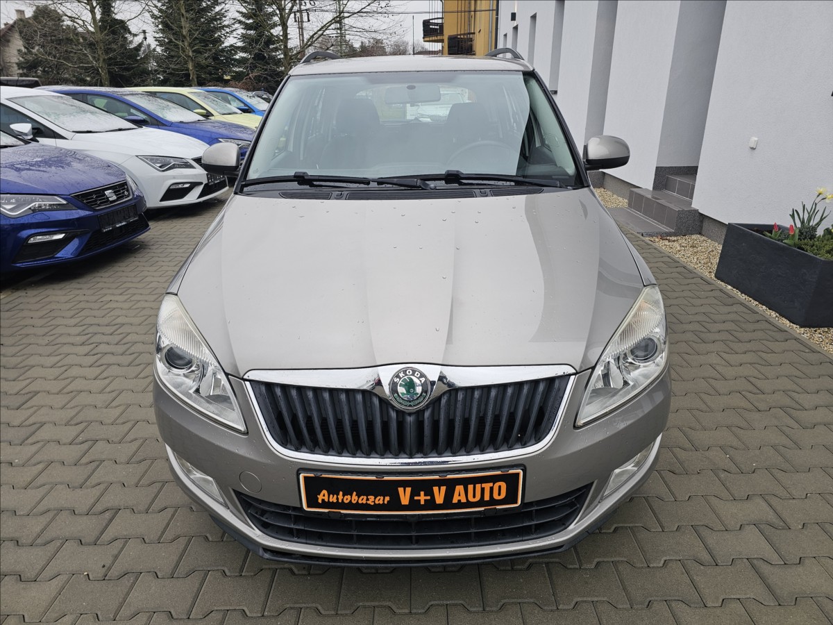 skoda-fabia-ii-1-2-tsi-ambition-klima - 1