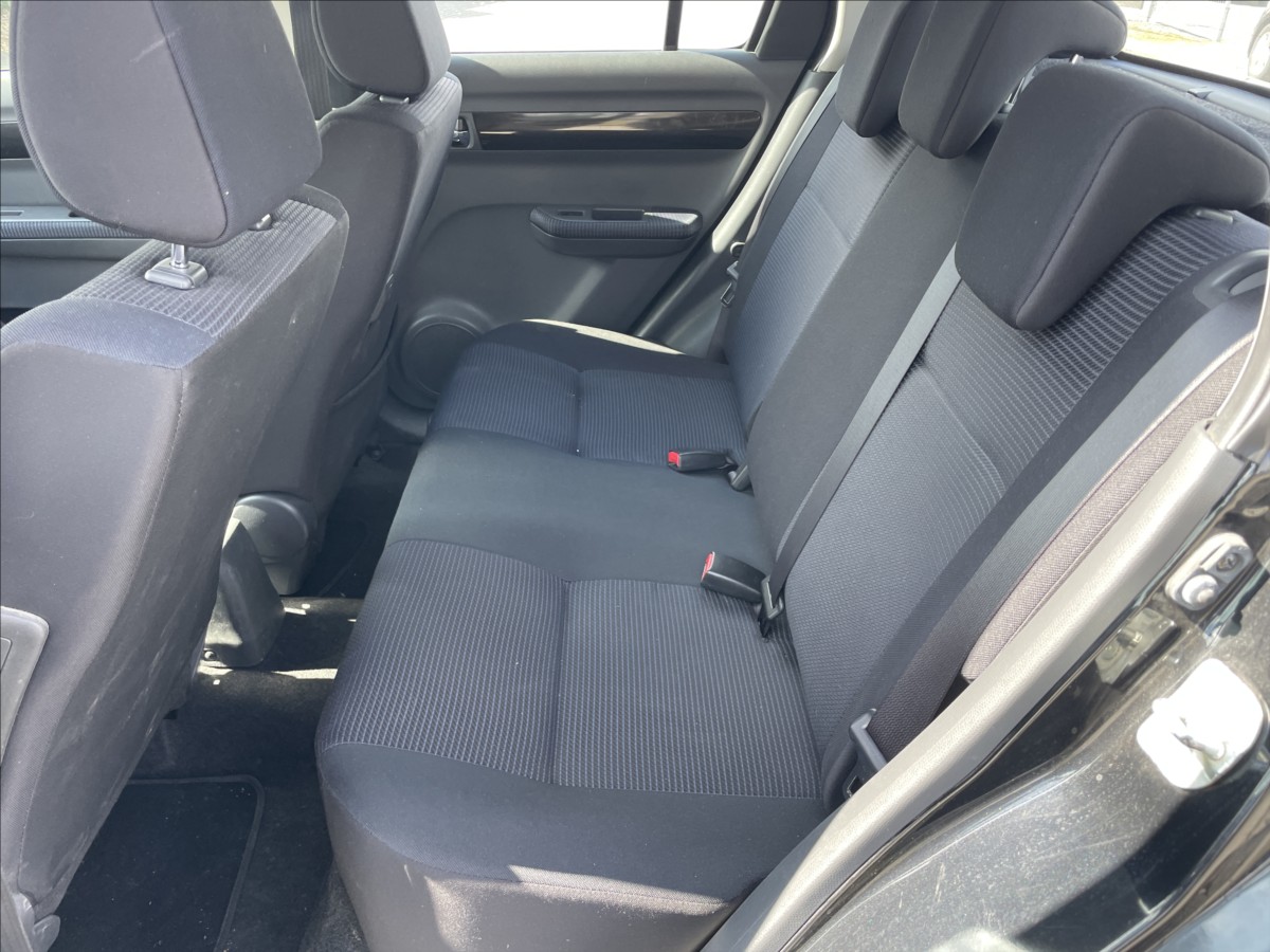 suzuki-swift-1-3-i-67kw-4x4-klima-po-stk - 7