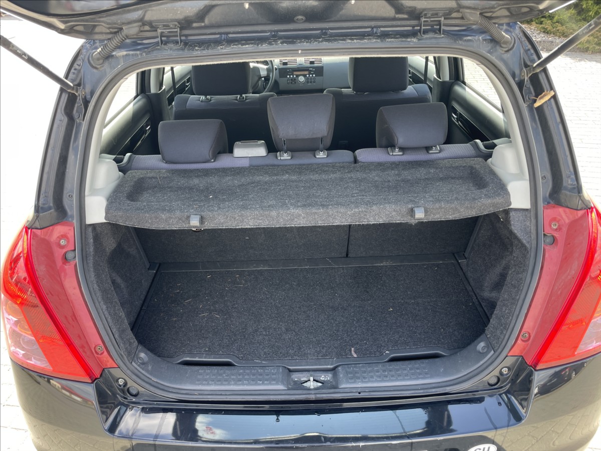 suzuki-swift-1-3-i-67kw-4x4-klima-po-stk - 8