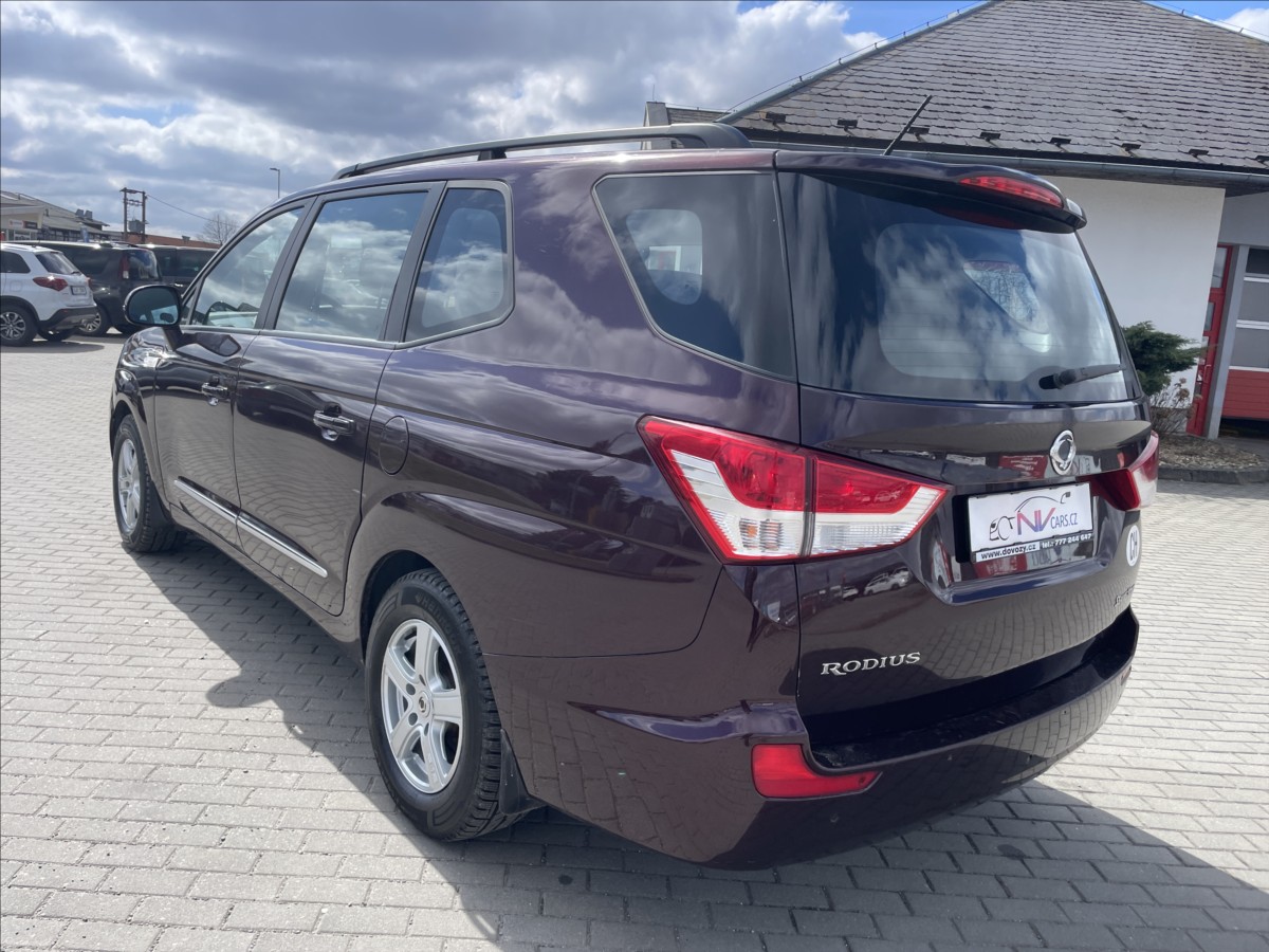 ssangyong-rodius-2-0-d-114kw-4x4-7mist-odp-dph - 2