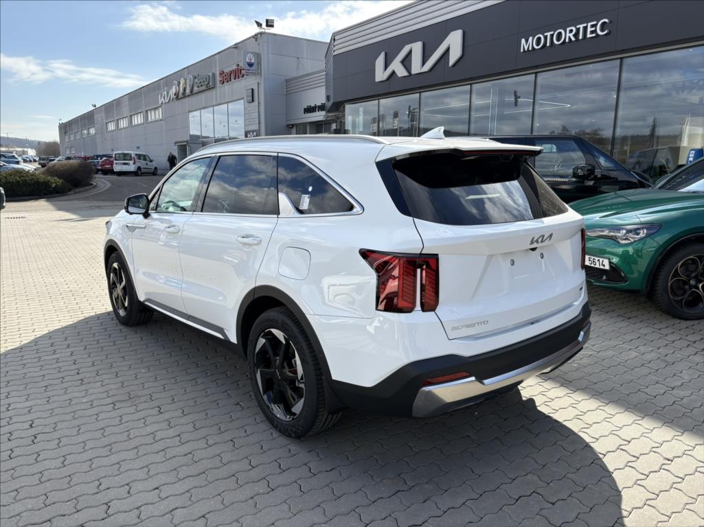 kia-sorento-1-6-t-gdi-gpf-hev-4x4-top-5p - 4