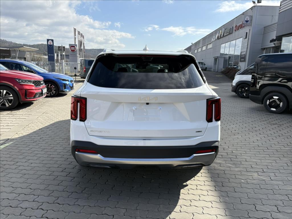 kia-sorento-1-6-t-gdi-gpf-hev-4x4-top-5p - 5