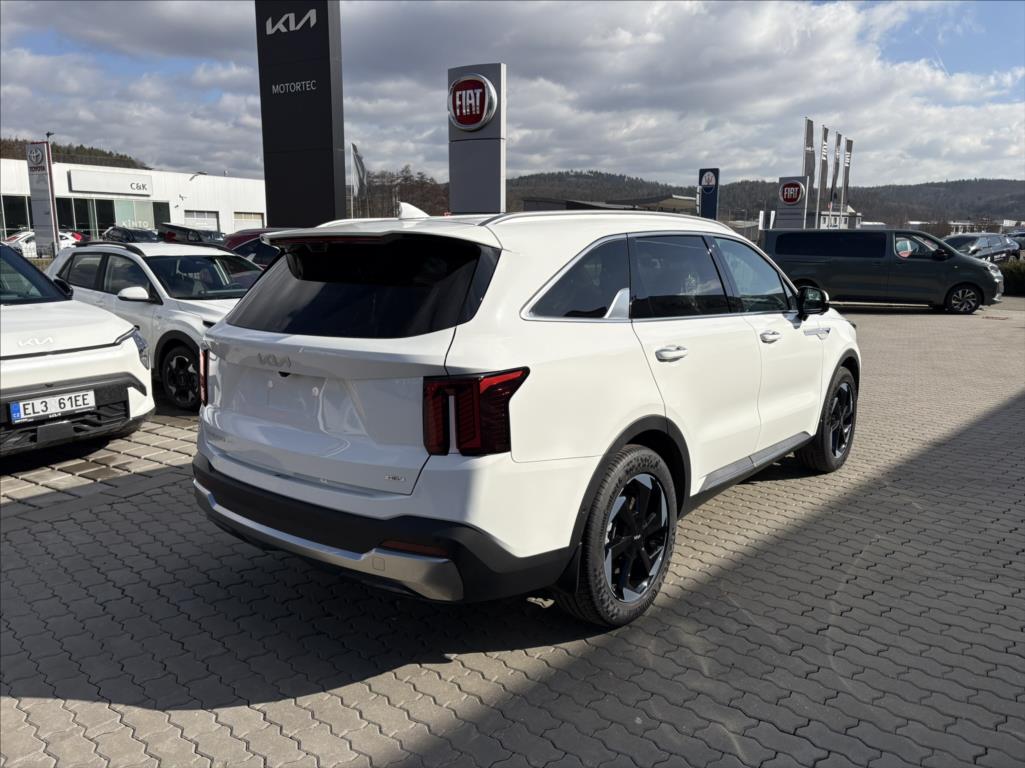 kia-sorento-1-6-t-gdi-gpf-hev-4x4-top-5p - 6