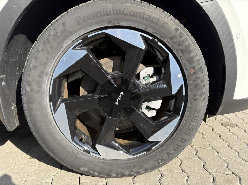 kia-sorento-1-6-t-gdi-gpf-hev-4x4-top-5p - 8