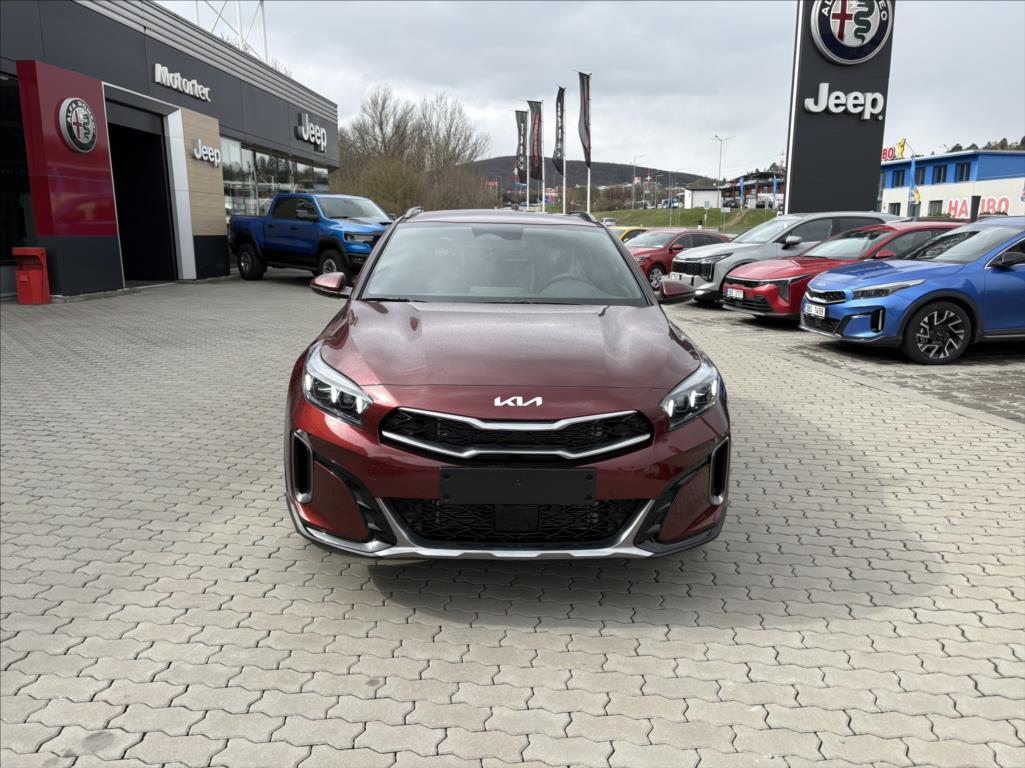 kia-xceed-1-6-t-gdi-gpf-7dct-gt-line-110-kw-my26 - 1