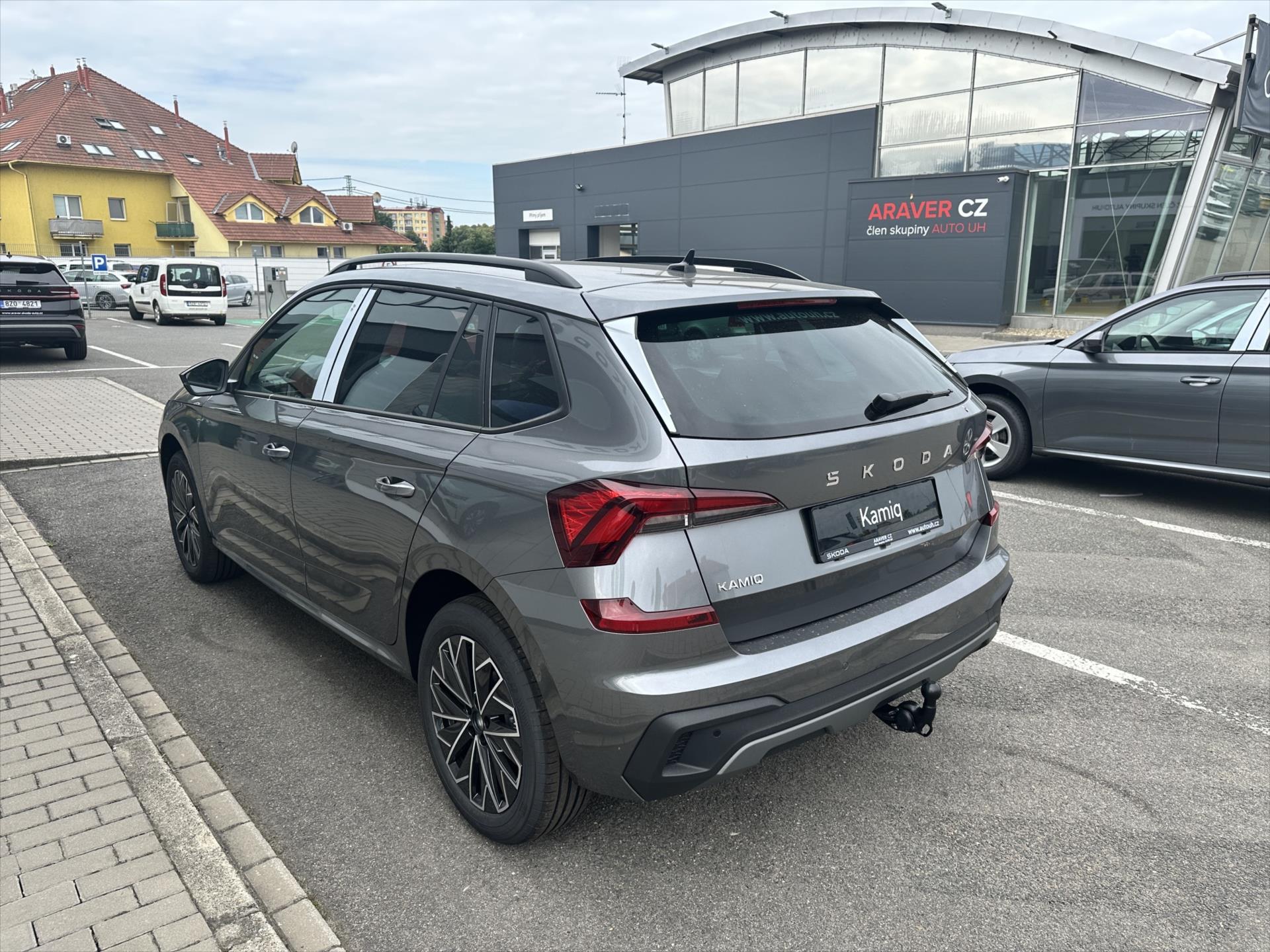 skoda-kamiq-1-0-tsi-85-kw-dynamic - 2