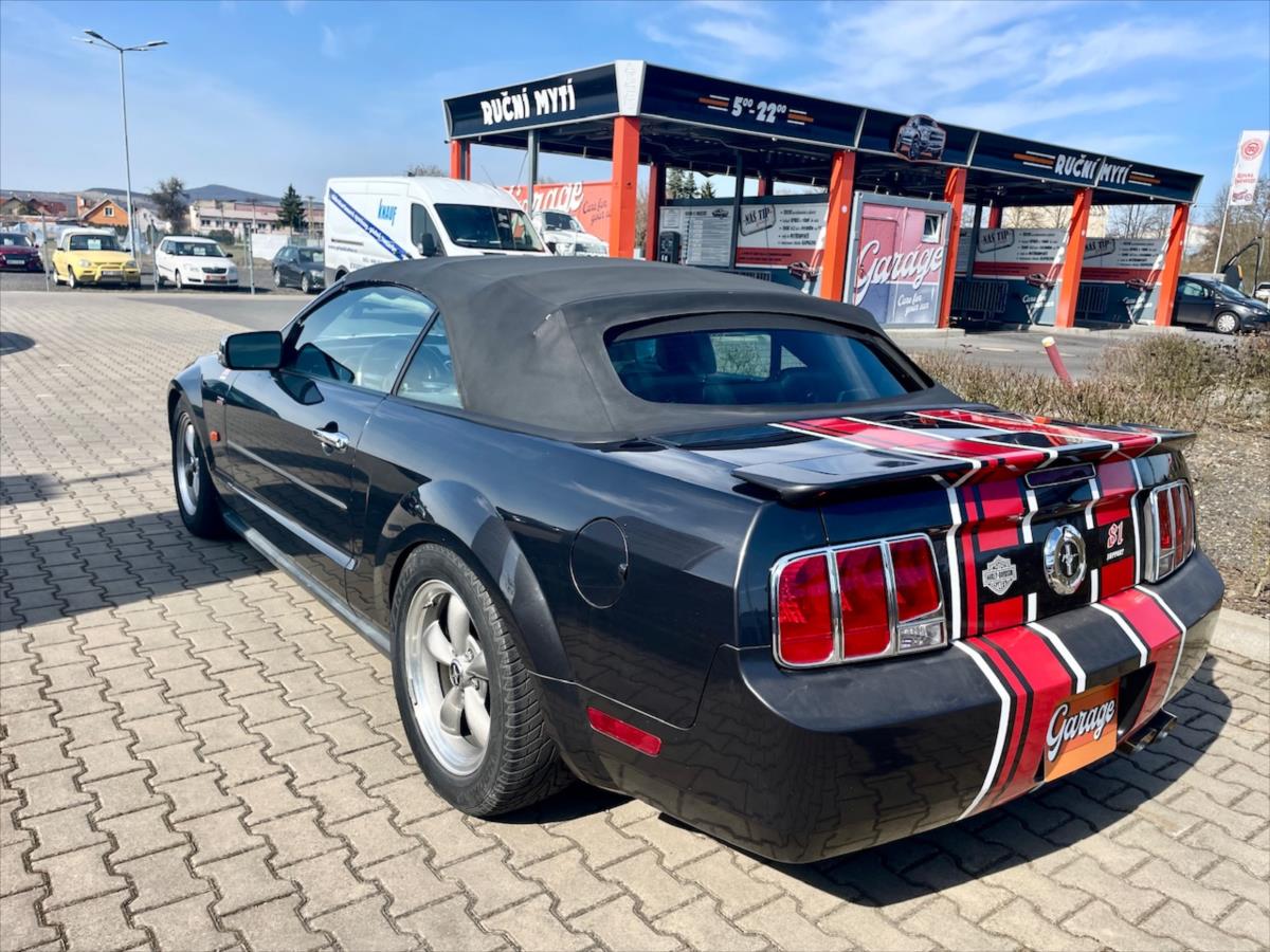 ford-mustang-4-0-i-v6 - 5