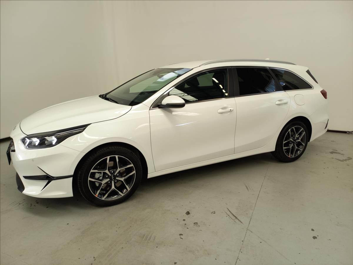 kia-ceed-1-5-t-gdi-dct-top-sw - 1