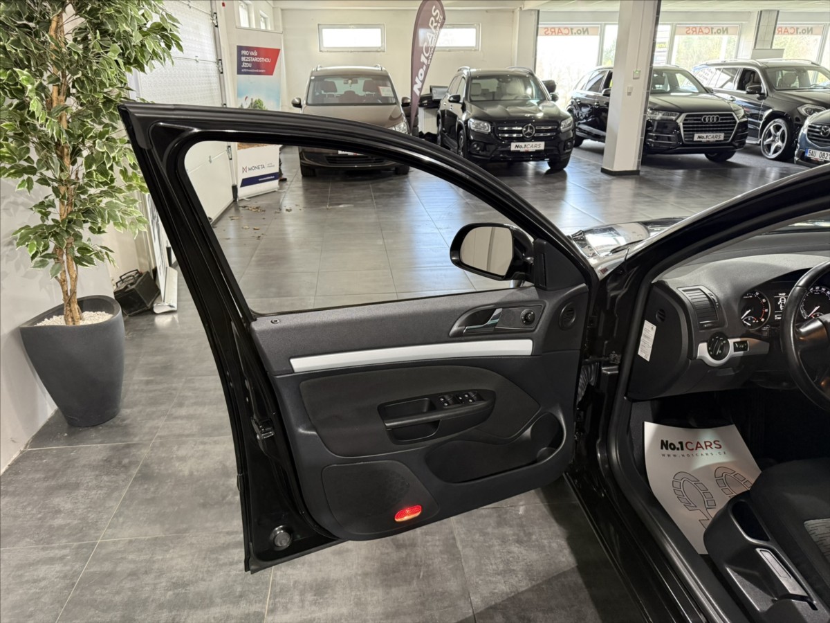 skoda-octavia-1-4-tsi-90kw-elegance-vyhrev - 5