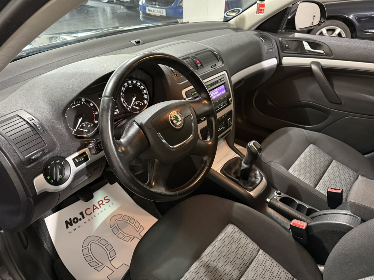 skoda-octavia-1-4-tsi-90kw-elegance-vyhrev - 7