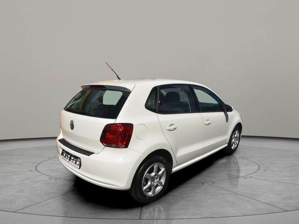 volkswagen-polo-1-2tsi-66kw-navi-klima - 4