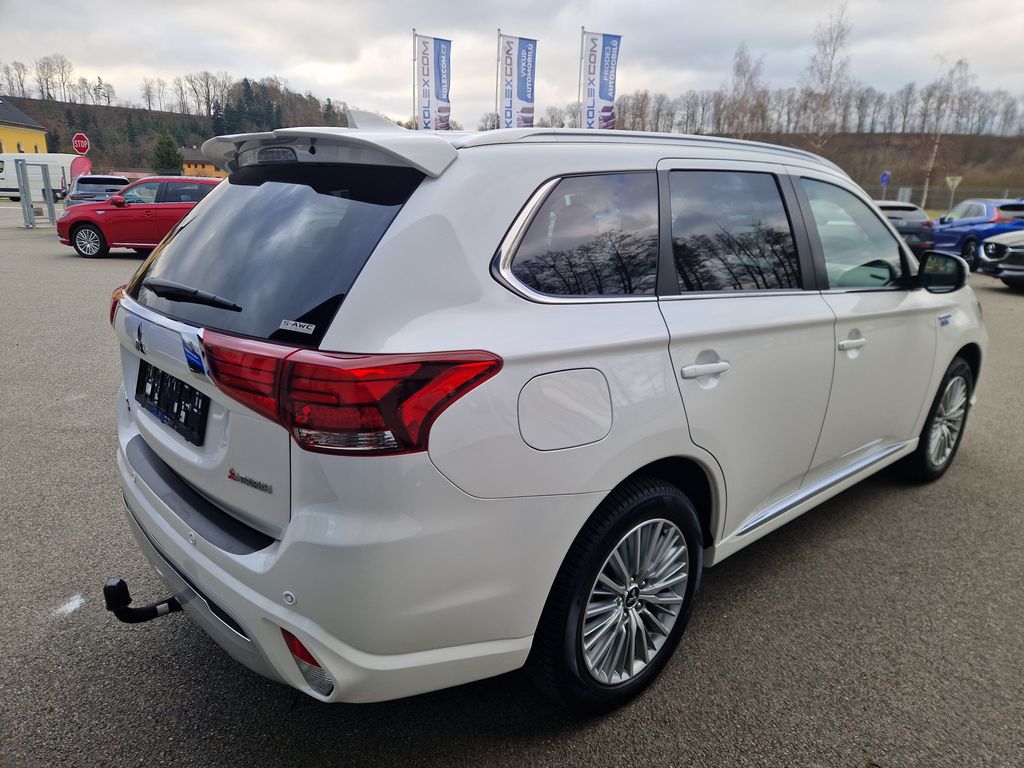 mitsubishi-outlander-2-4-phev-4x4 - 4