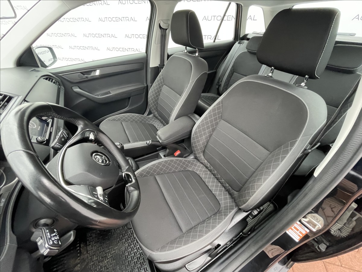 skoda-fabia-1-0-tsi-po-servisu-1-maj-cr - 9