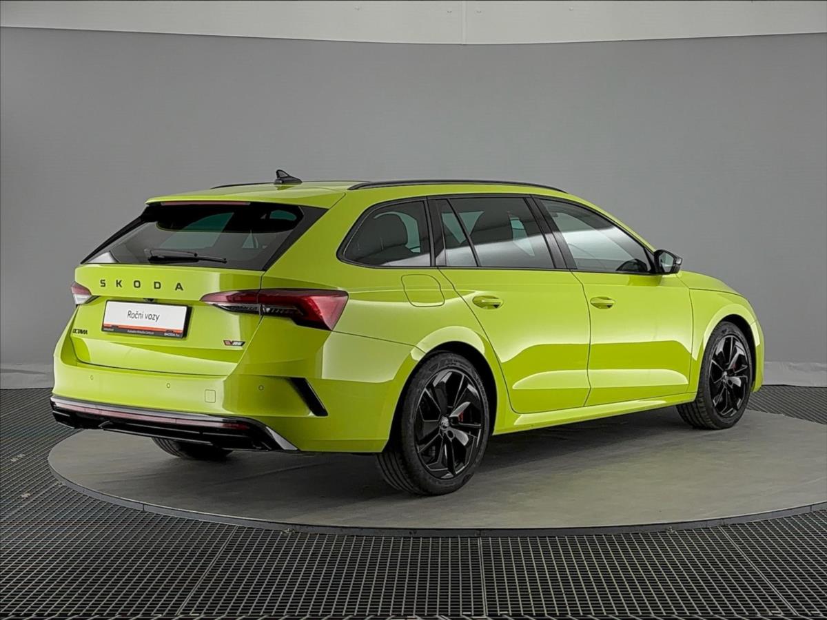 skoda-octavia-2-0-2-0-tsi-rs-7dsg-pano - 1