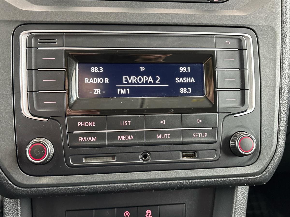 volkswagen-caddy-2-0-tdi-basic-4motion - 5