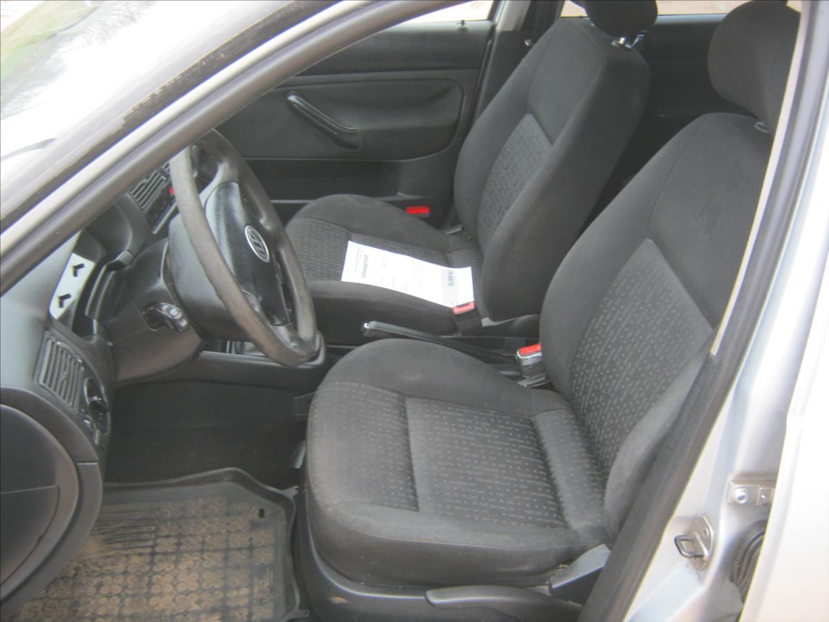 volkswagen-golf-1-9-kombi-tdi - 9