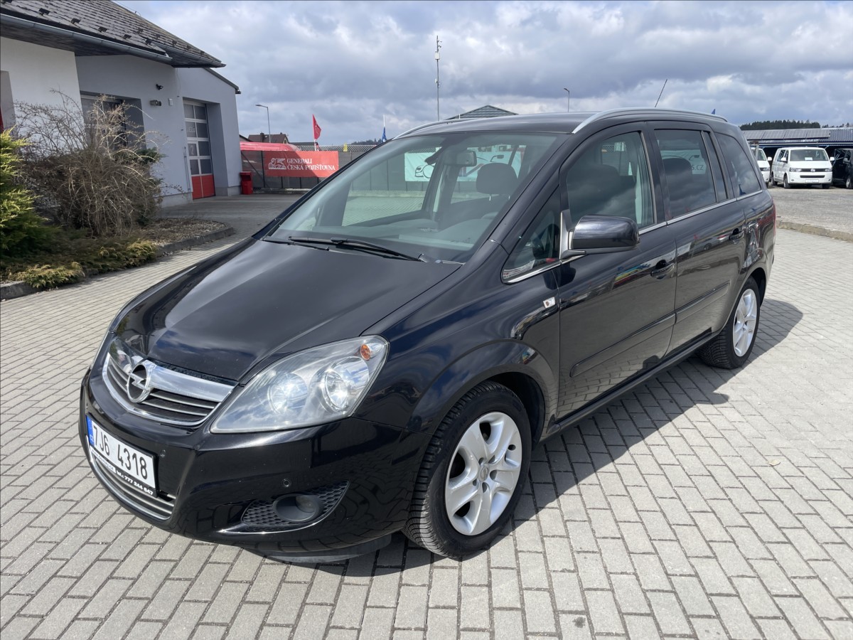 Opel Zafira 1,6 i 16V 85kw 7míst Tažné TOP stav