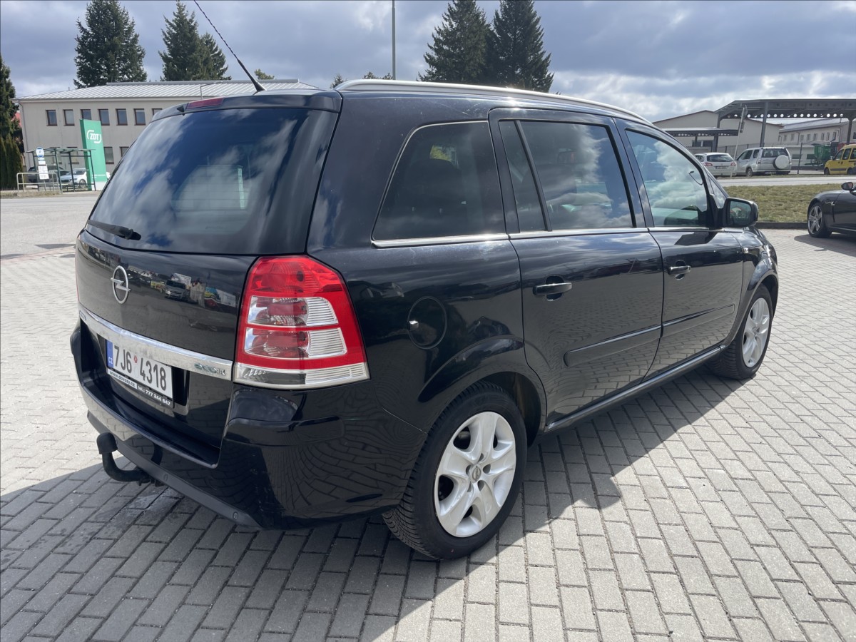 opel-zafira-1-6-i-16v-85kw-7mist-tazne-top-stav - 3