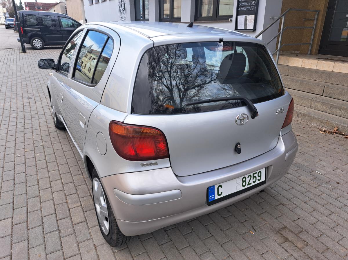 toyota-yaris-1-4-d-4d - 7