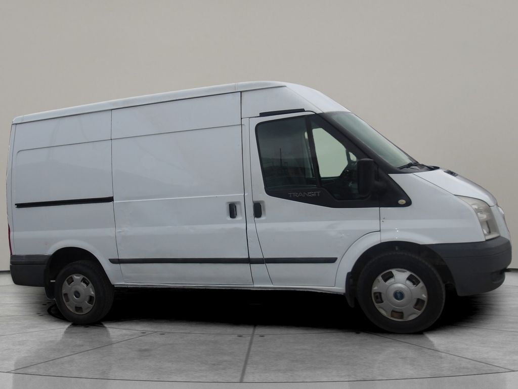 ford-transit-2-2tdci-cr-1-majitel - 5