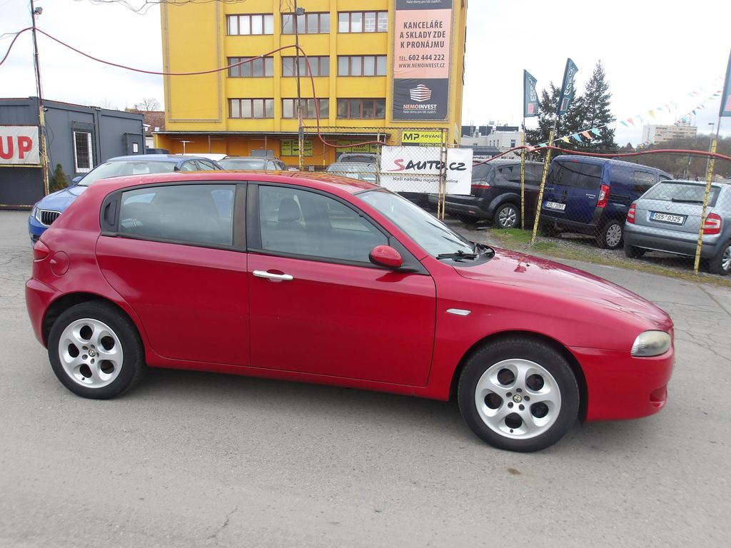 alfa-romeo-147-1-6i-77kw-lpg - 8