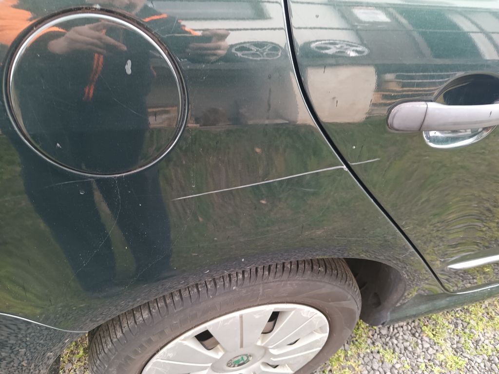 skoda-fabia-1-4-16v-comfort - 5
