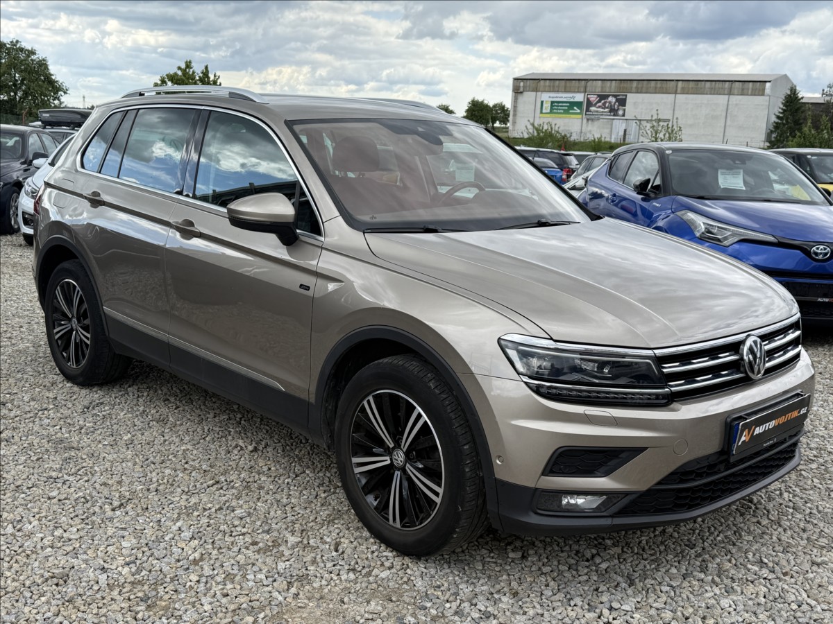 volkswagen-tiguan-2-0-tdi-110kw-4x4-dsg-led - 2