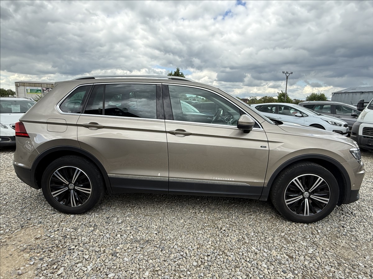 volkswagen-tiguan-2-0-tdi-110kw-4x4-dsg-led - 3