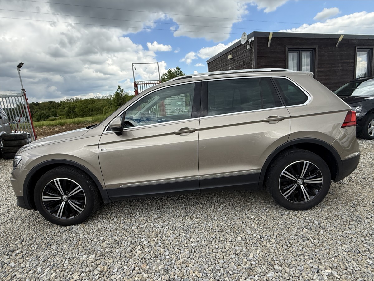 volkswagen-tiguan-2-0-tdi-110kw-4x4-dsg-led - 7