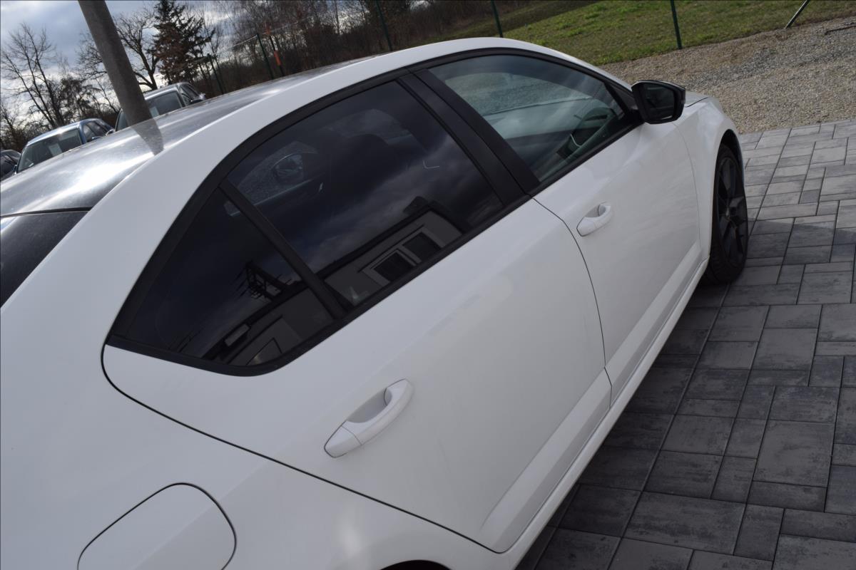 skoda-octavia-2-0-tdi-135kw-rs-po-rozvodech - 9