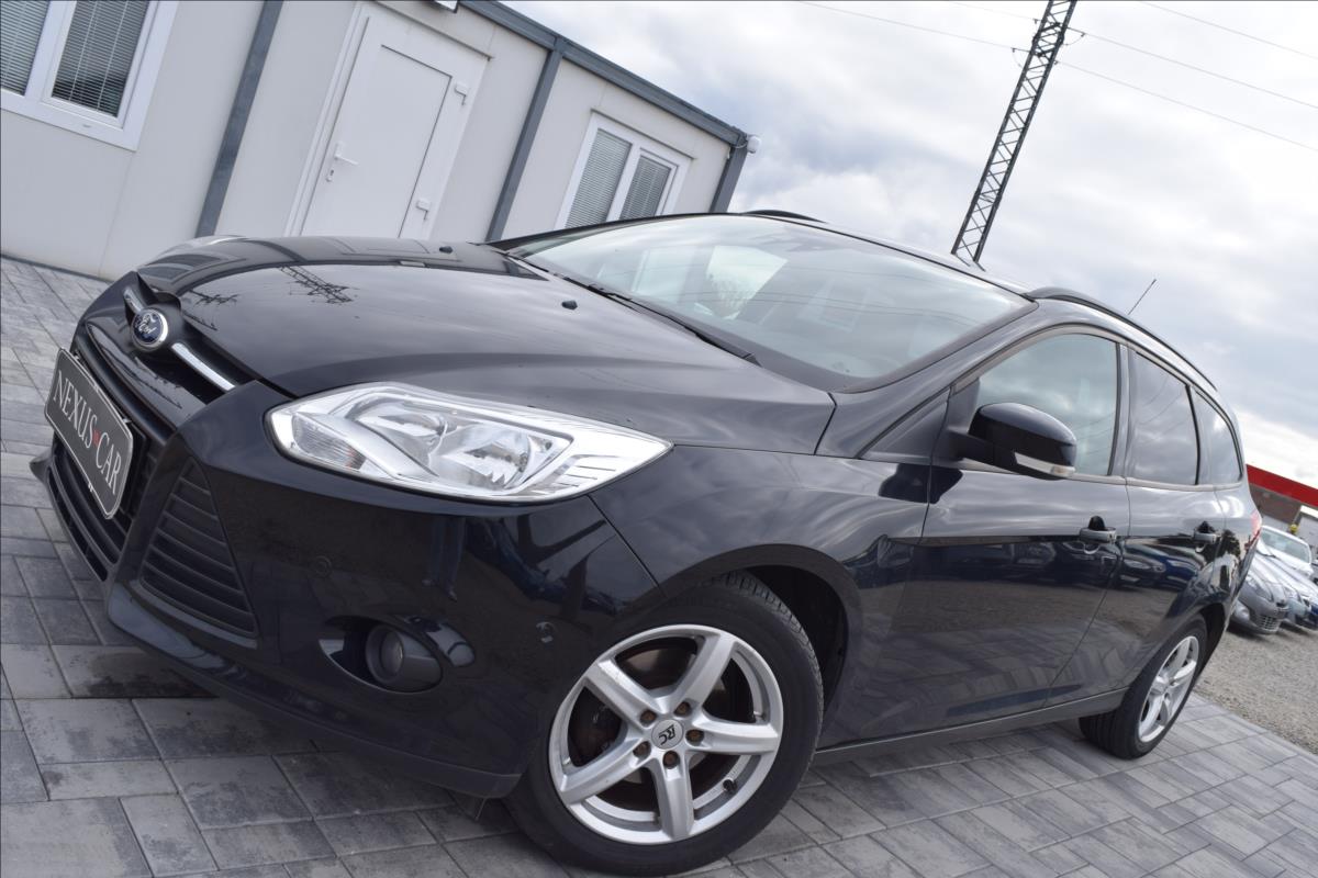 Ford Focus 1,0 i 92KW PO ROZVODECH PO STK