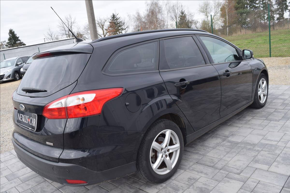 ford-focus-1-0-i-92kw-po-rozvodech-po-stk - 4