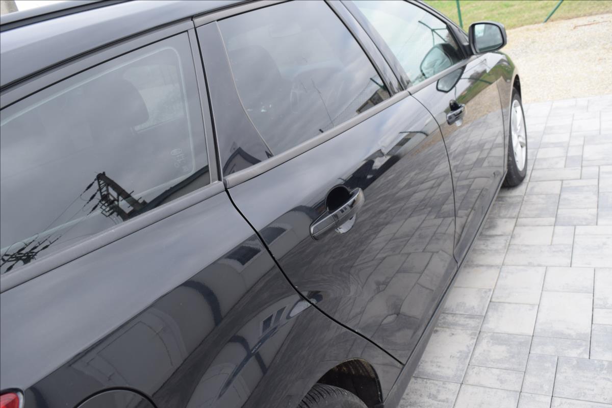 ford-focus-1-0-i-92kw-po-rozvodech-po-stk - 9