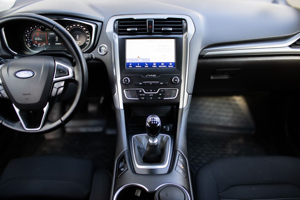 ford-mondeo-ford-mondeo-100-stav - 8