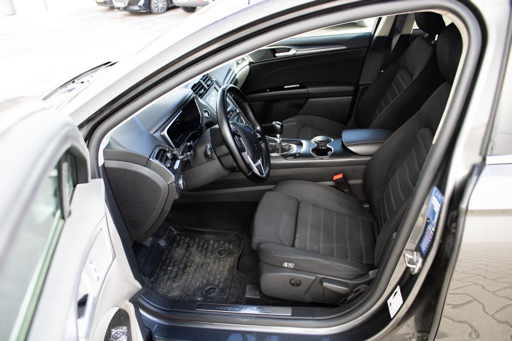 ford-mondeo-ford-mondeo-100-stav - 9