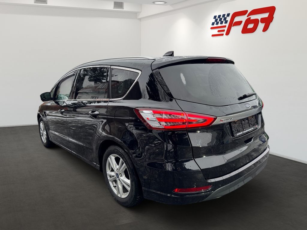 ford-s-max-titanium-zaruka-od-ford-67 - 3