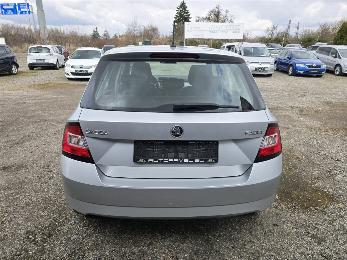 skoda-fabia-1-0-tsi-style-70kw - 5