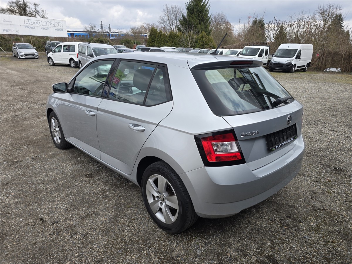 skoda-fabia-1-0-tsi-style-70kw - 6