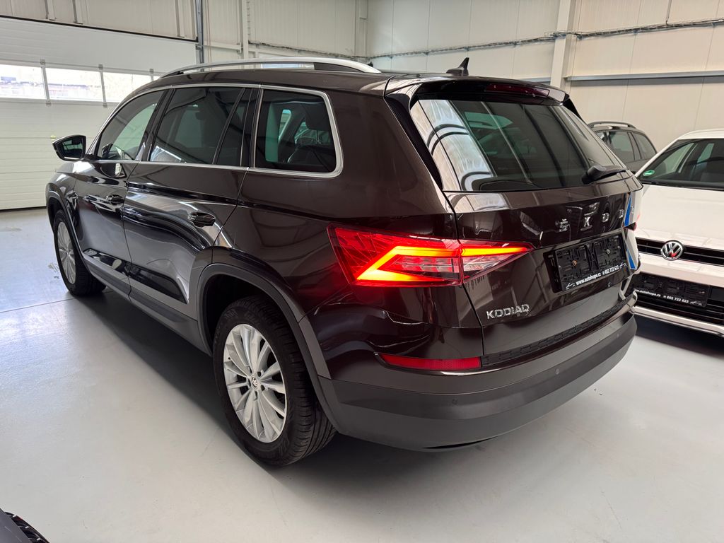 skoda-kodiaq-2-0-tsi-dsg-4x4-style - 3